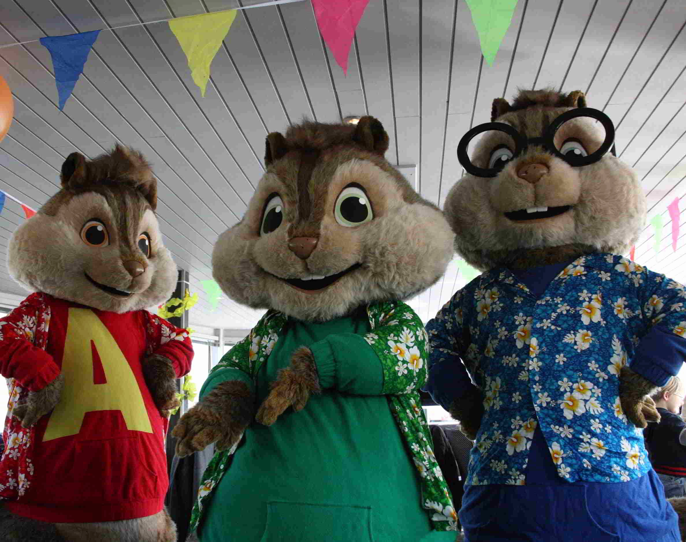 free printable for alvin and the chipmunks birthday invitations